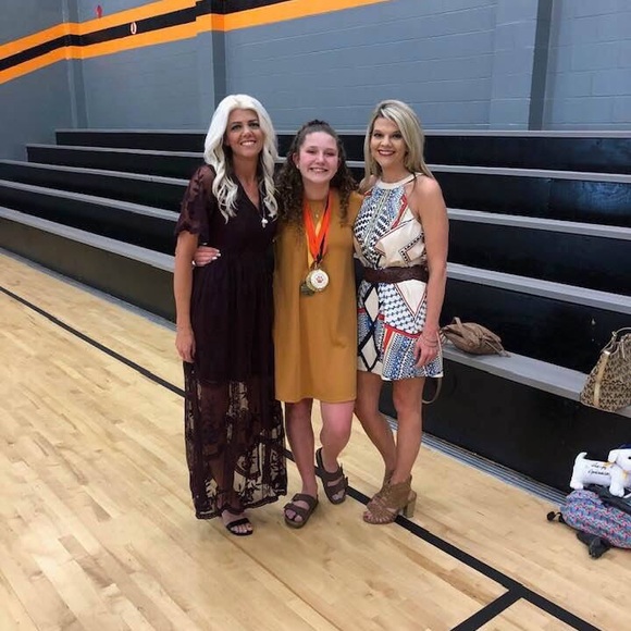 Meet your Posher, Heather - Picture 11 of 16